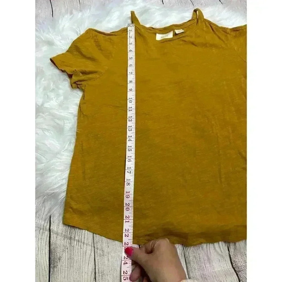 Maeve for Anthropologie Cut-Out Shoulder Tshirt Top Mustard Brown Size S - Picture 7 of 7
